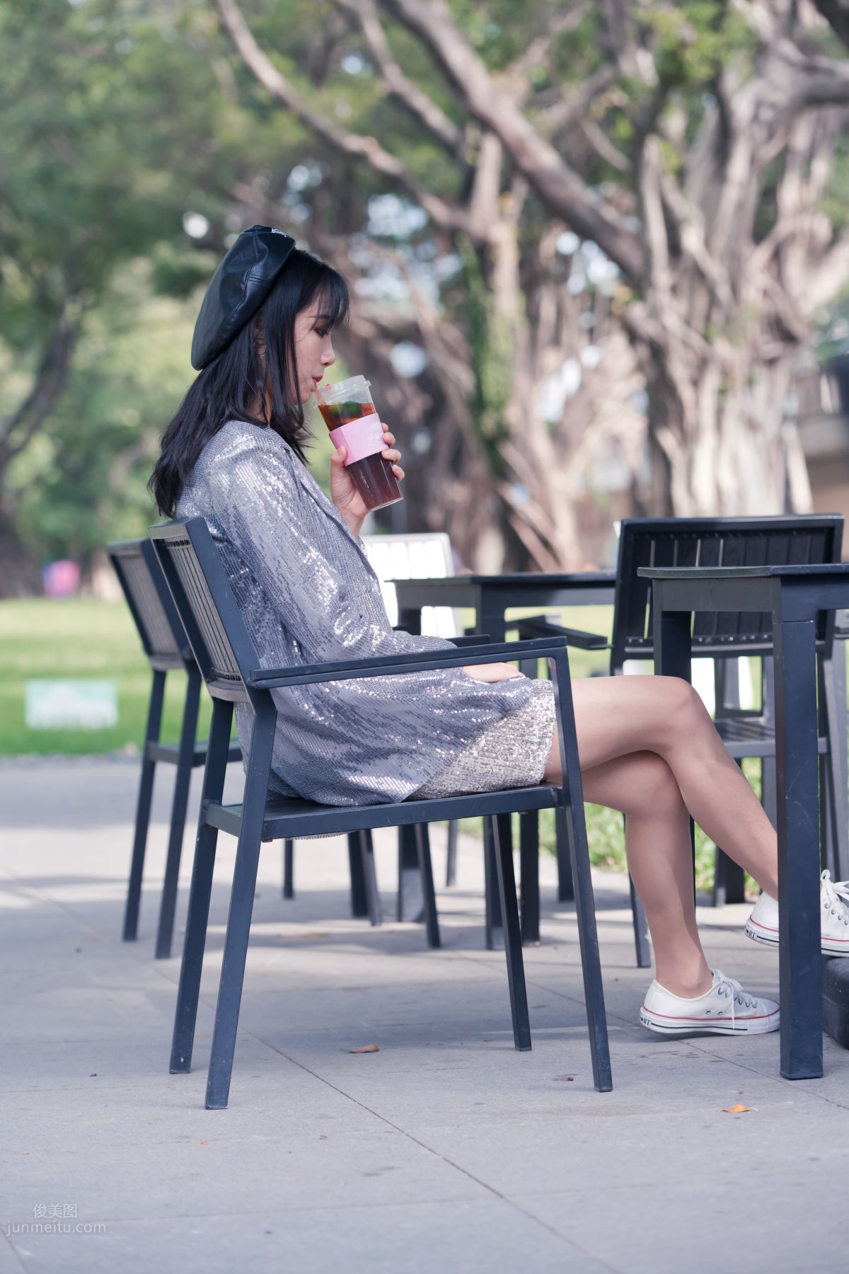[Mojing Street] 066 Yufeng Street Snap Chatting Up a Sweet Girl in Meat Stockings at Shamian Park, September photo 70