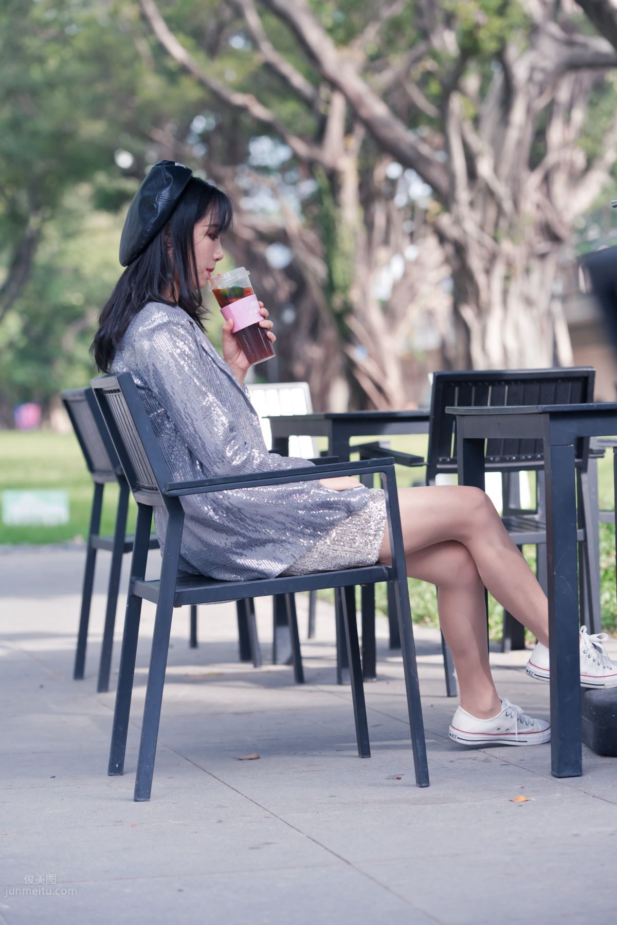 [Mojing Street] 066 Yufeng Street Snap Chatting Up a Sweet Girl in Meat Stockings at Shamian Park, September photo 71