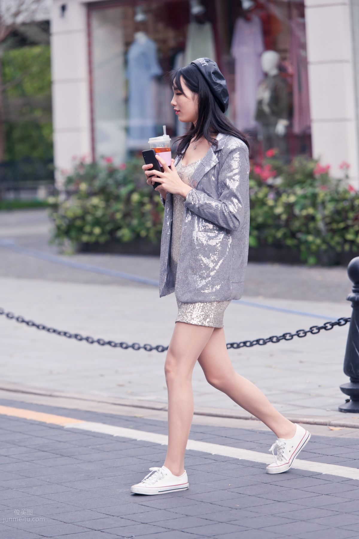 [Mojing Street] 066 Yufeng Street Snap Chatting Up a Sweet Girl in Meat Stockings at Shamian Park, September photo 205