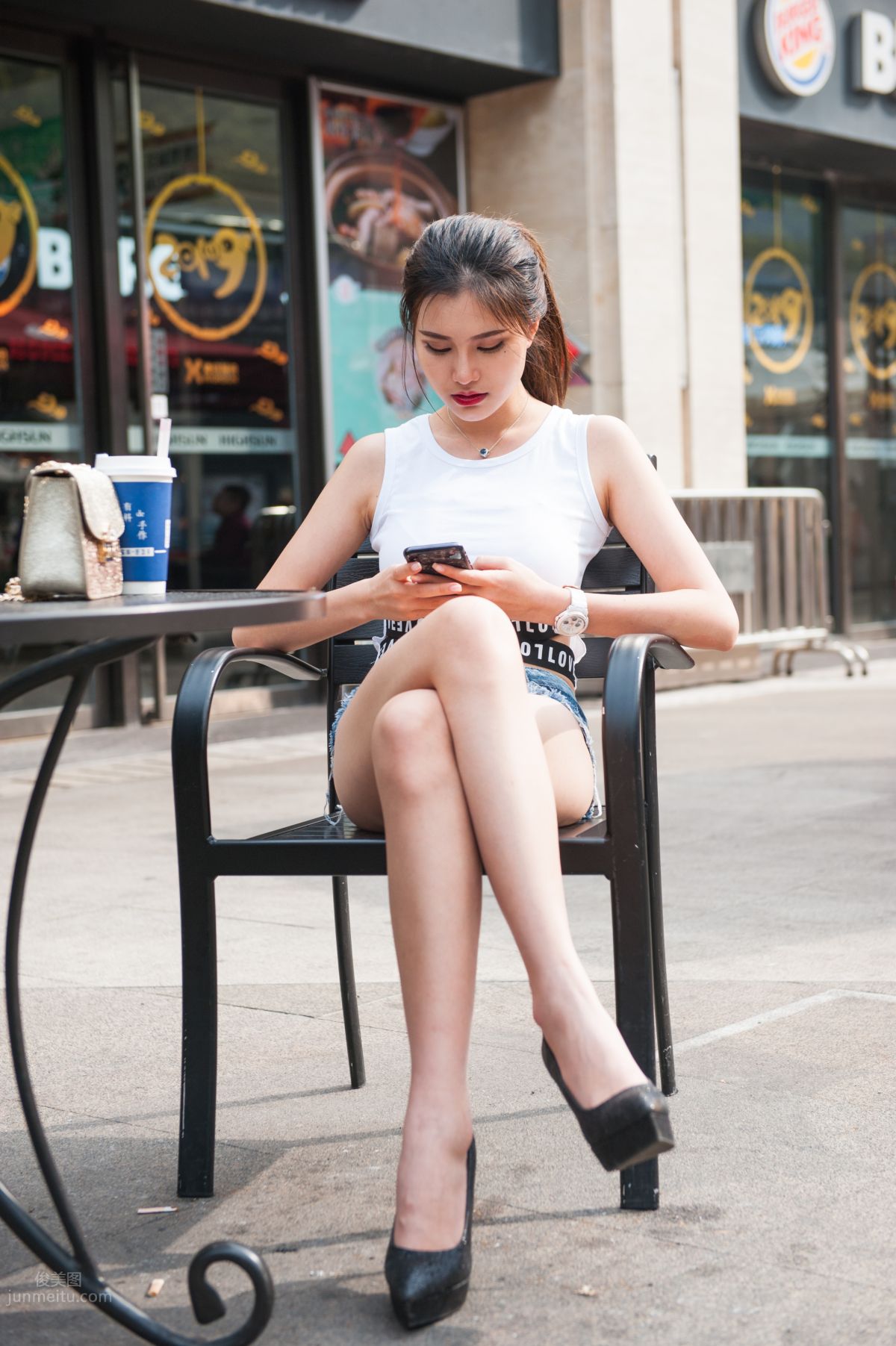 [Mojing Street] 072 Cheng Sheng Street Snap Tingting High Heels Hot Pants Long Legs Beauty photo 154