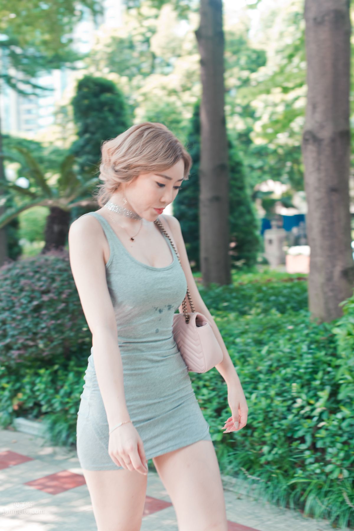 [Mojing Street] 074 Yufeng Street Snap, Plump Long Legs in Bodycon Skirt photo 85
