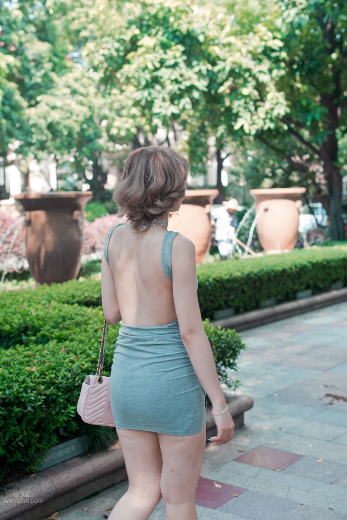 [Mojing Street] 074 Yufeng Street Snap, Plump Long Legs in Bodycon Skirt photo 109