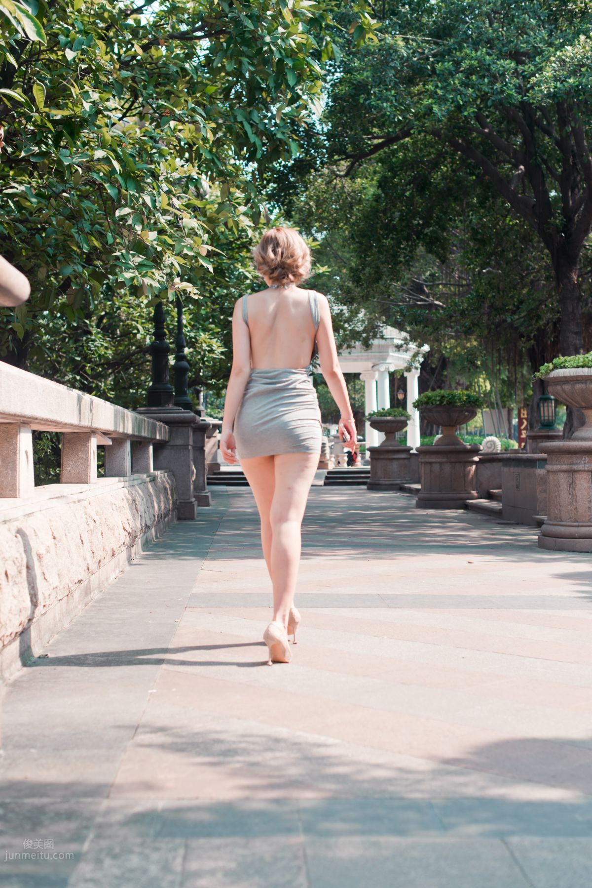 [Mojing Street] 074 Yufeng Street Snap, Plump Long Legs in Bodycon Skirt photo 239