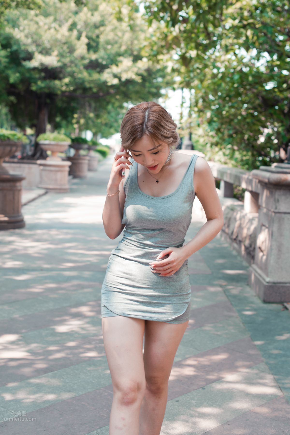 [Mojing Street] 074 Yufeng Street Snap, Plump Long Legs in Bodycon Skirt photo 250