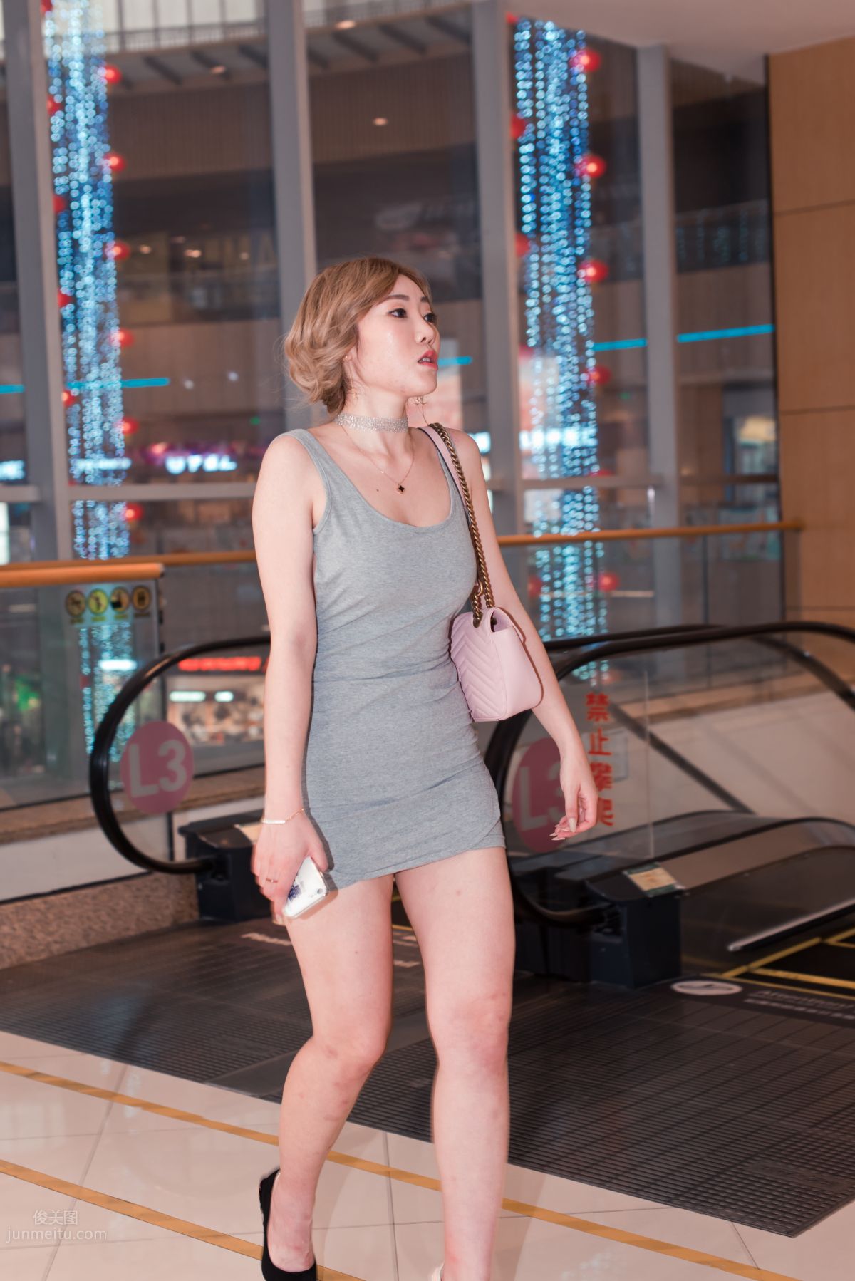 [Mojing Street] 074 Yufeng Street Snap, Plump Long Legs in Bodycon Skirt photo 278