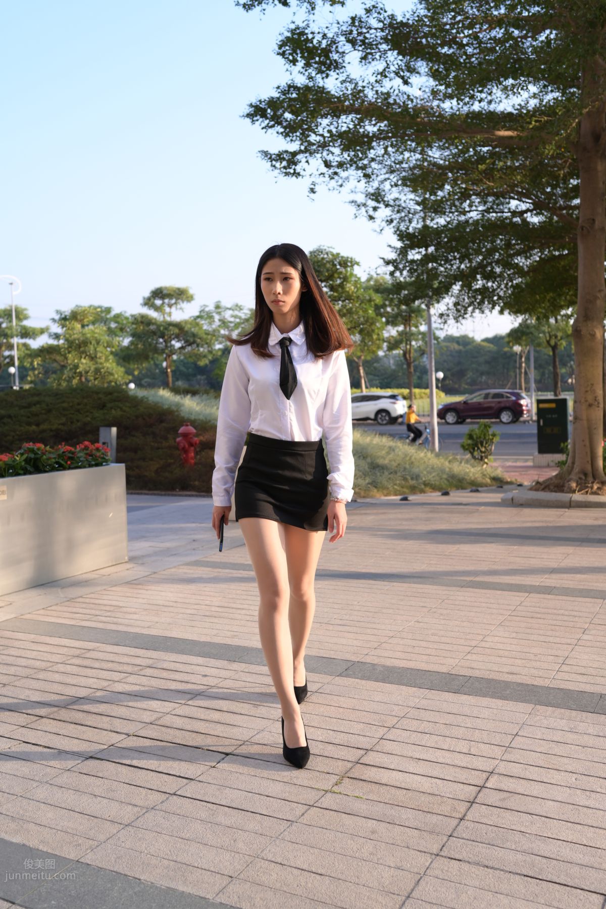 Mojing Street No. 082 photo 3