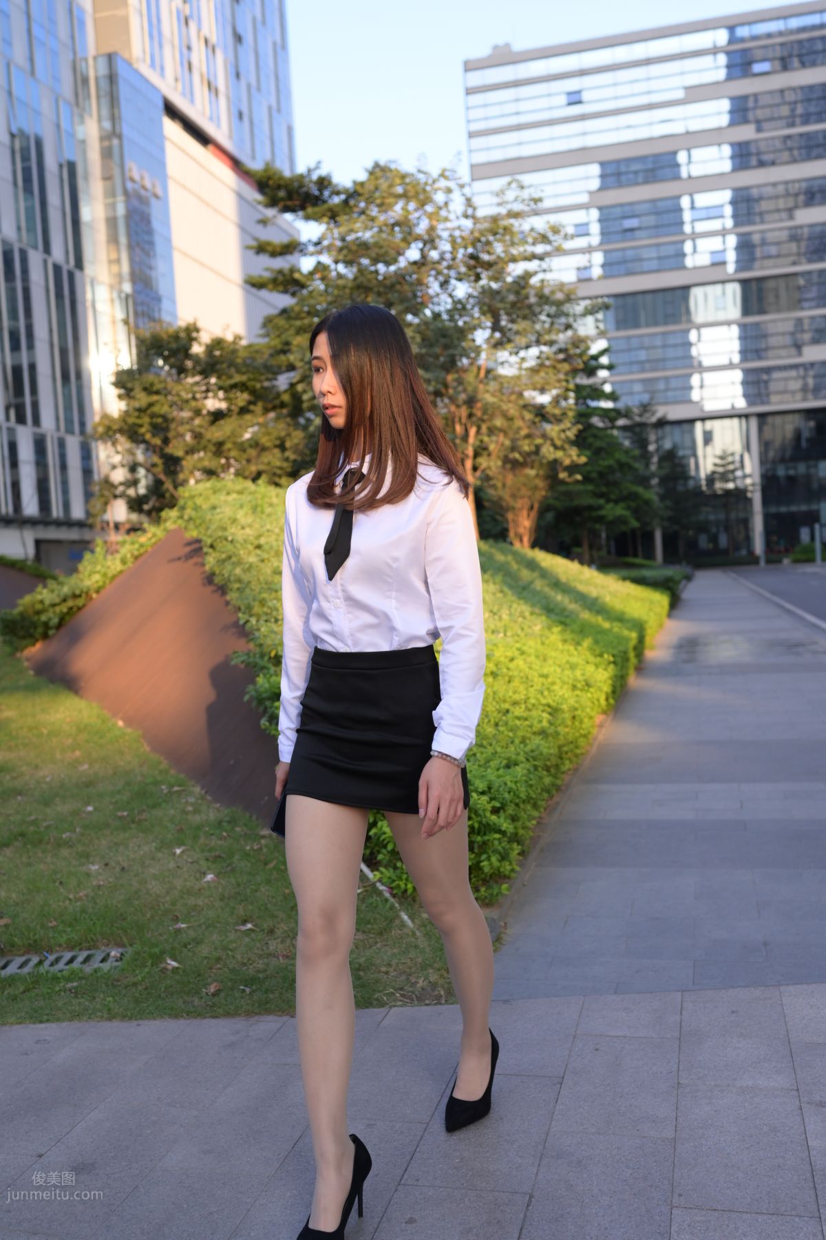 Mojing Street No. 082 photo 26