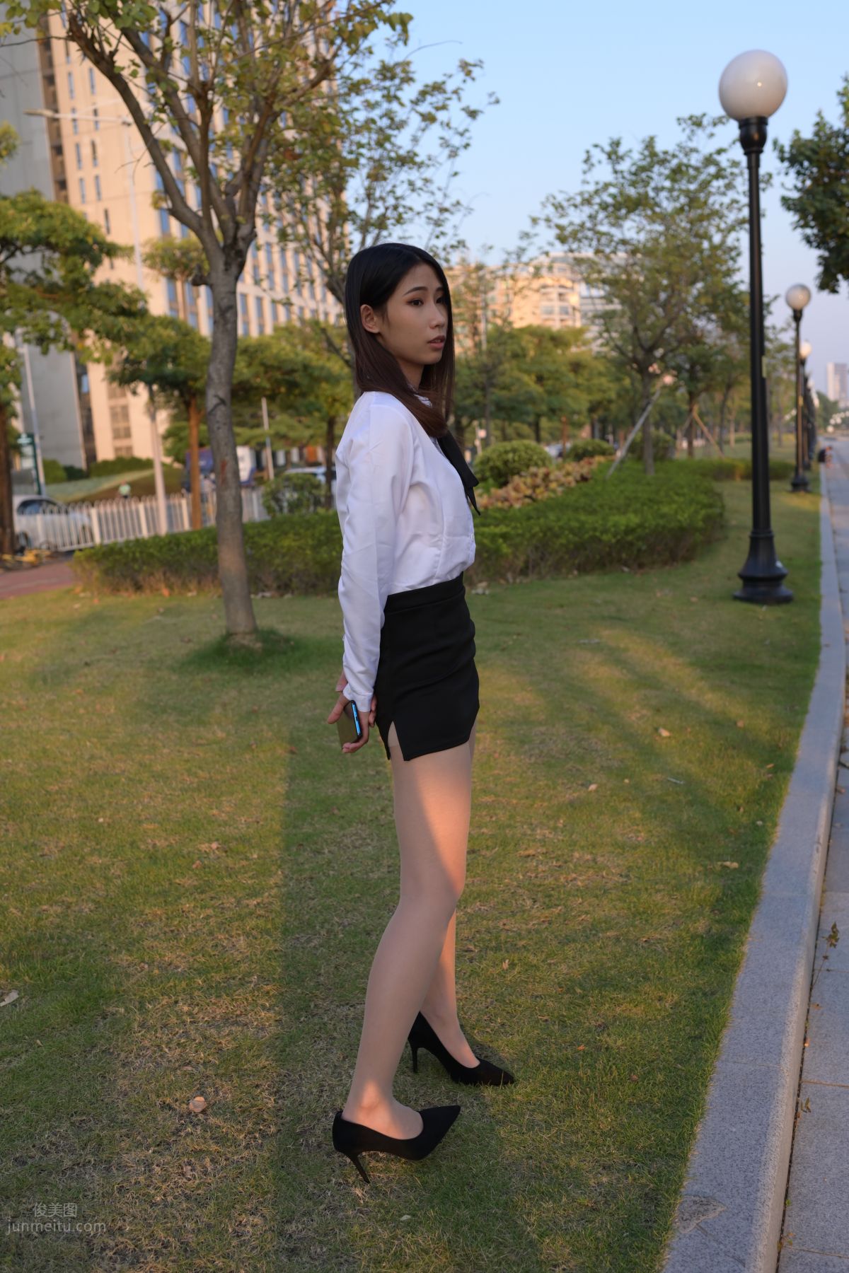 Mojing Street No. 082 photo 74