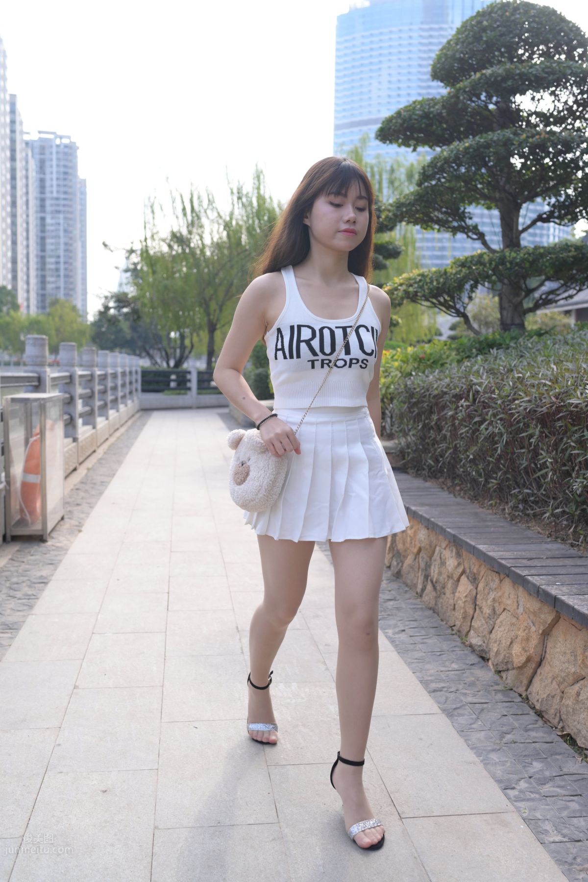 Mojing Street No. 085 photo 366