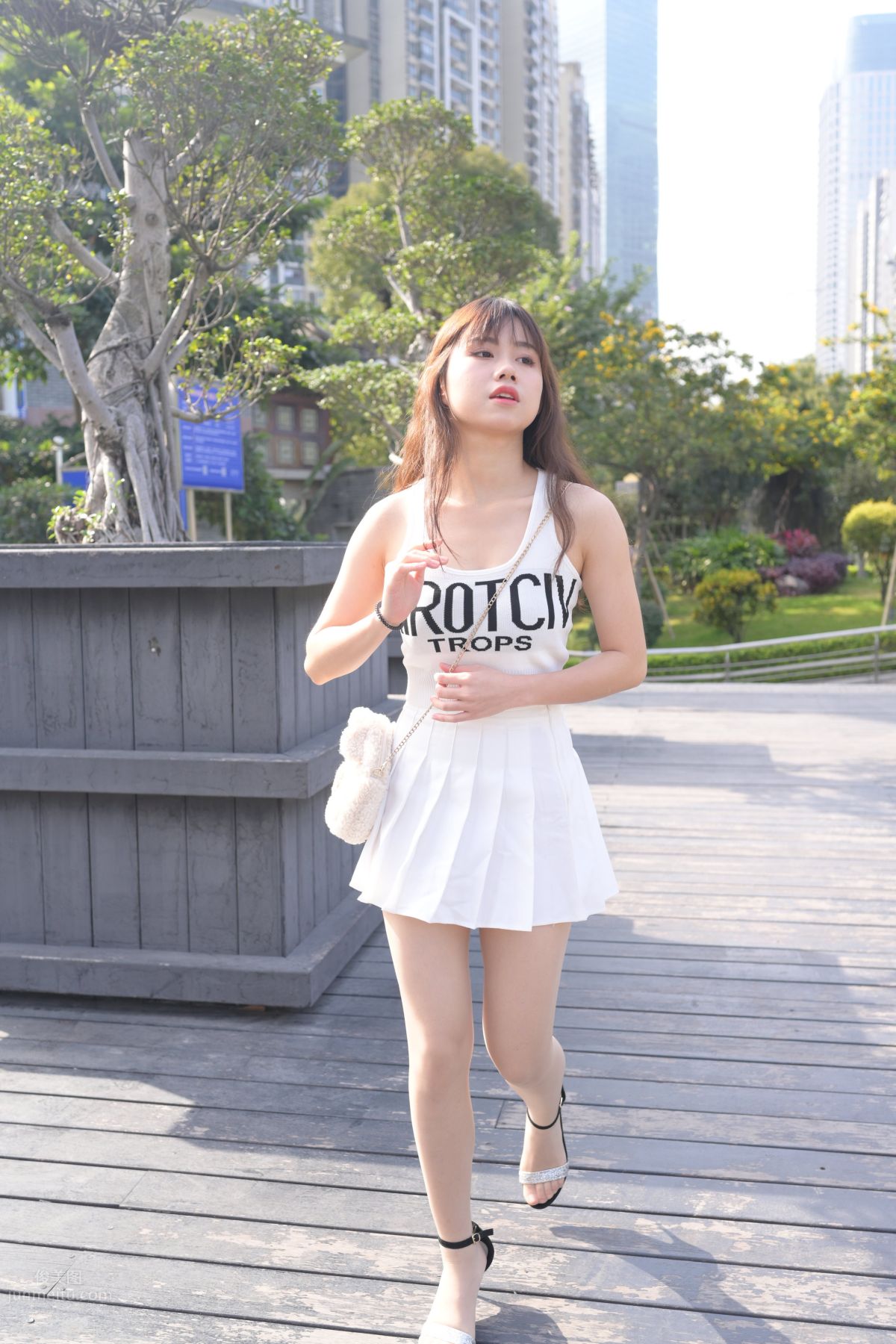Mojing Street No. 085 photo 392