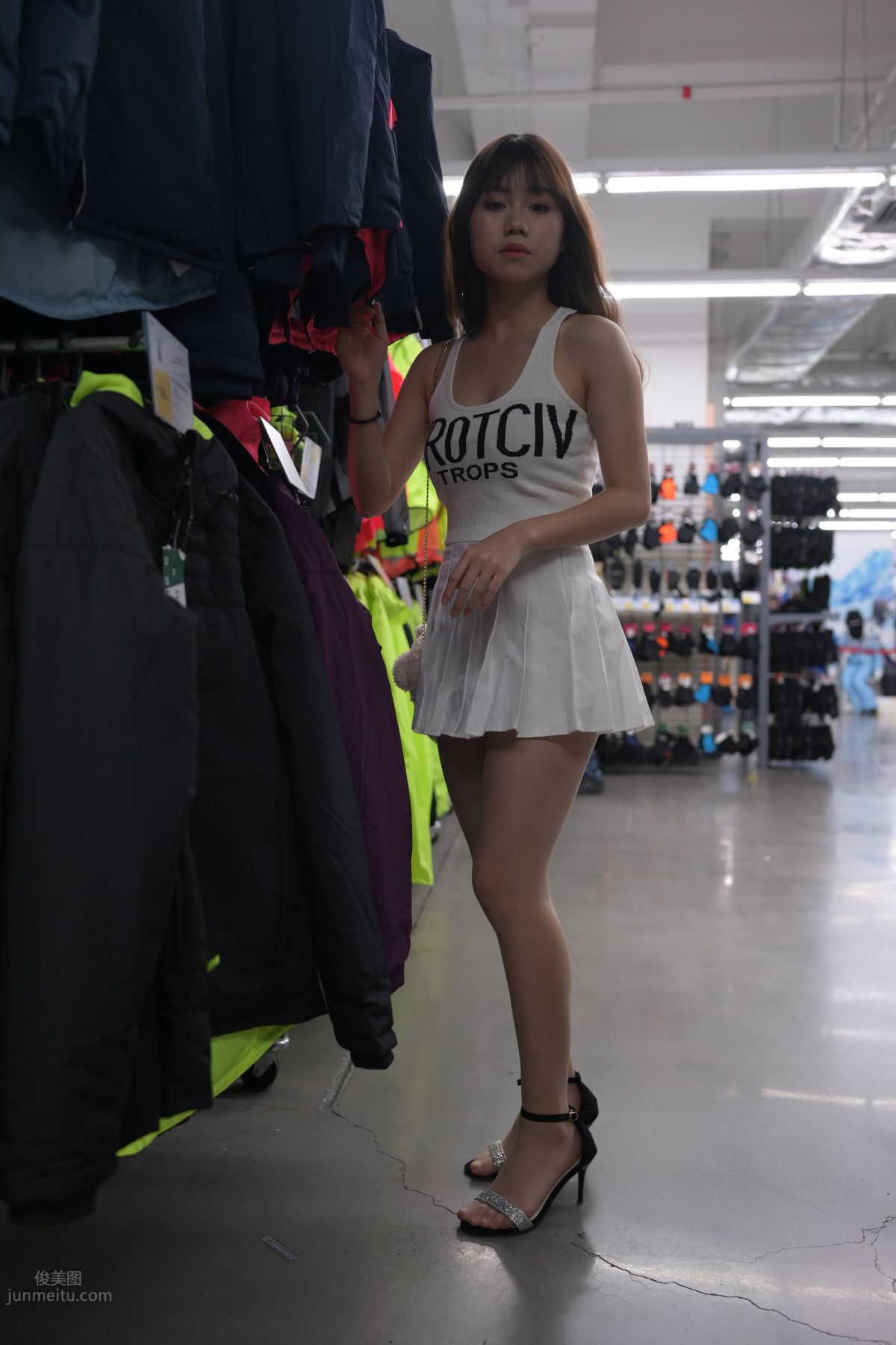 Mojing Street No. 085 photo 38