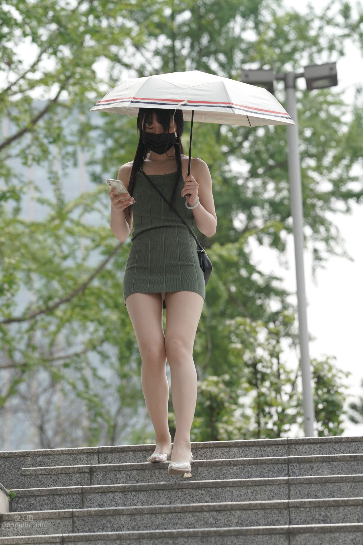[魔鏡街拍] 091 綠色包臀裙絲襪美女 233