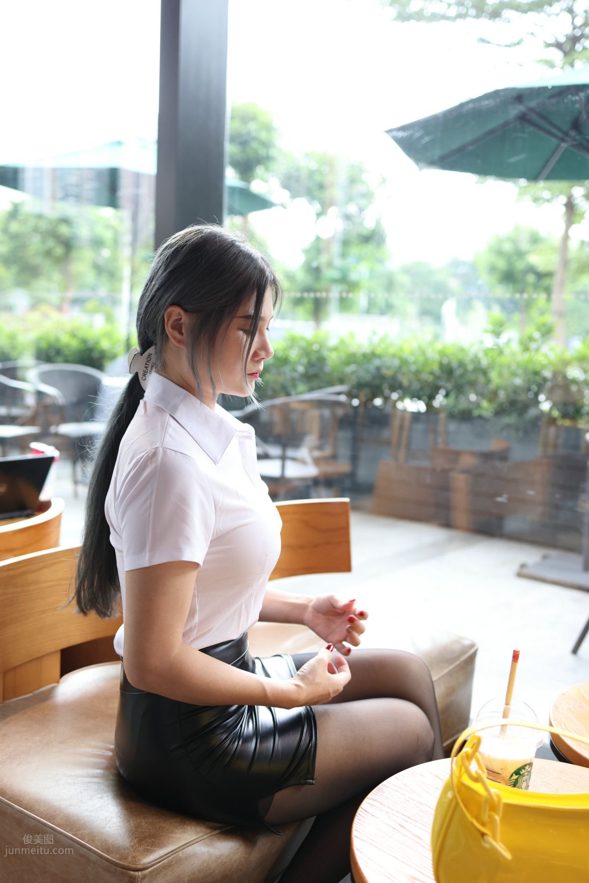 [Mojing Street] 093 Leather Skirt and Black Stockings photo 163