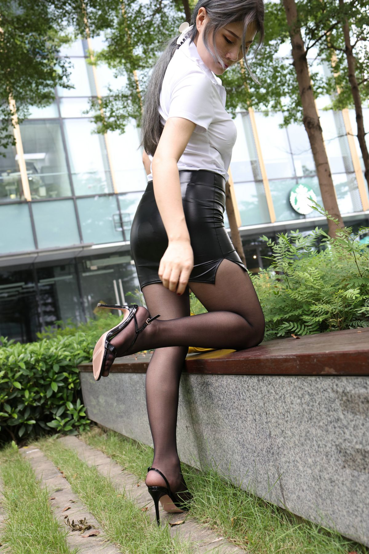 [Mojing Street] 093 Leather Skirt and Black Stockings photo 449