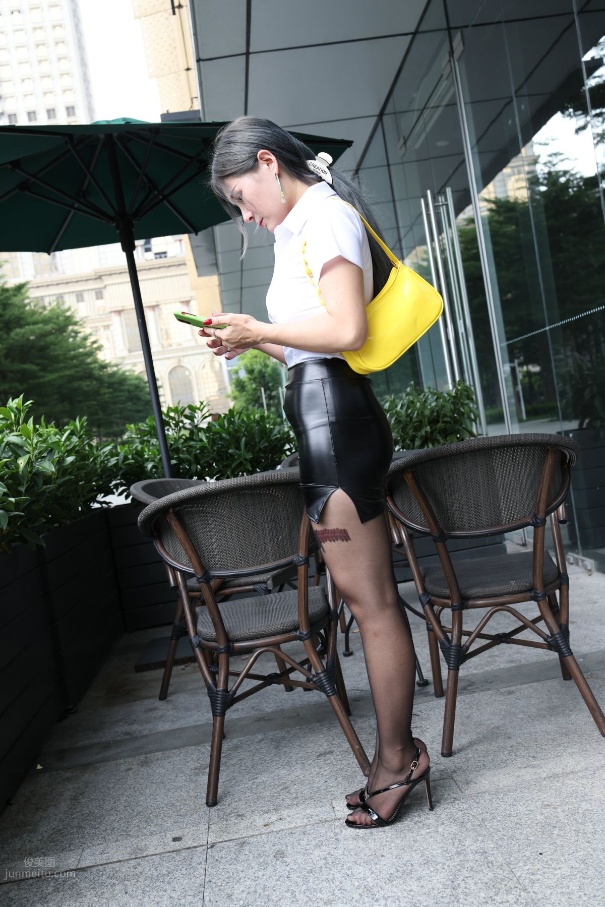 [Mojing Street] 093 Leather Skirt and Black Stockings photo 175