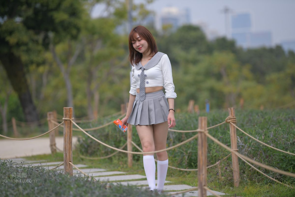 [Mojing Street] 095 Sexy and Moving Beauty in a Small Pleated Skirt photo 41