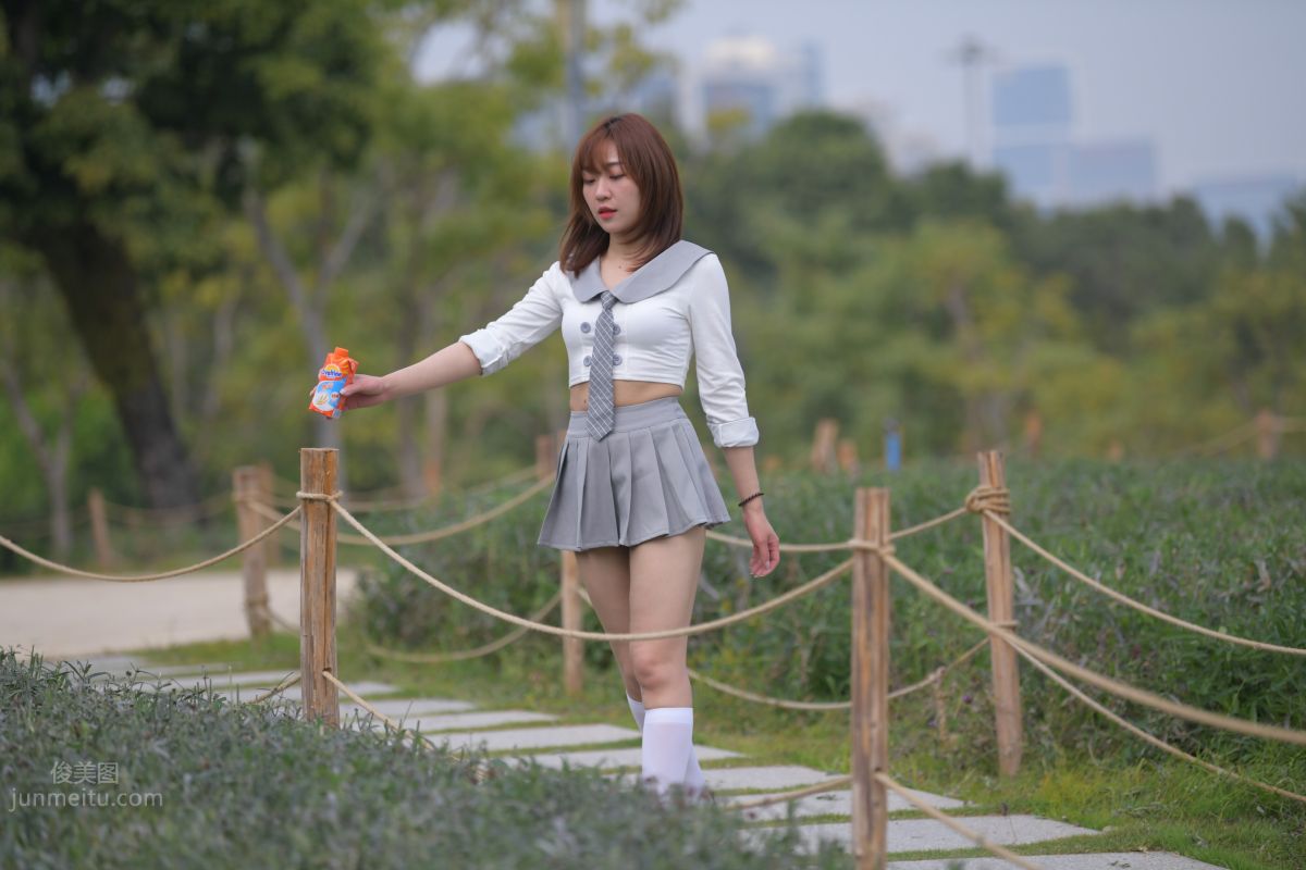 [Mojing Street] 095 Sexy and Moving Beauty in a Small Pleated Skirt photo 47