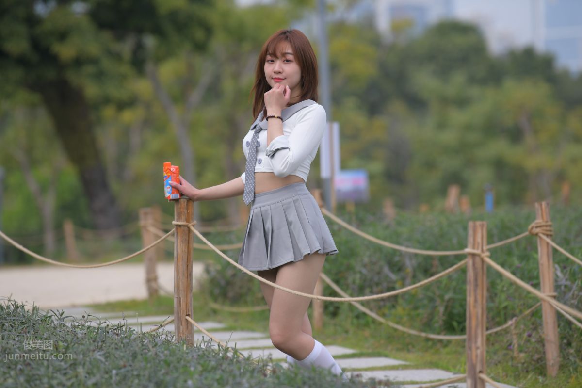 [Mojing Street] 095 Sexy and Moving Beauty in a Small Pleated Skirt photo 58