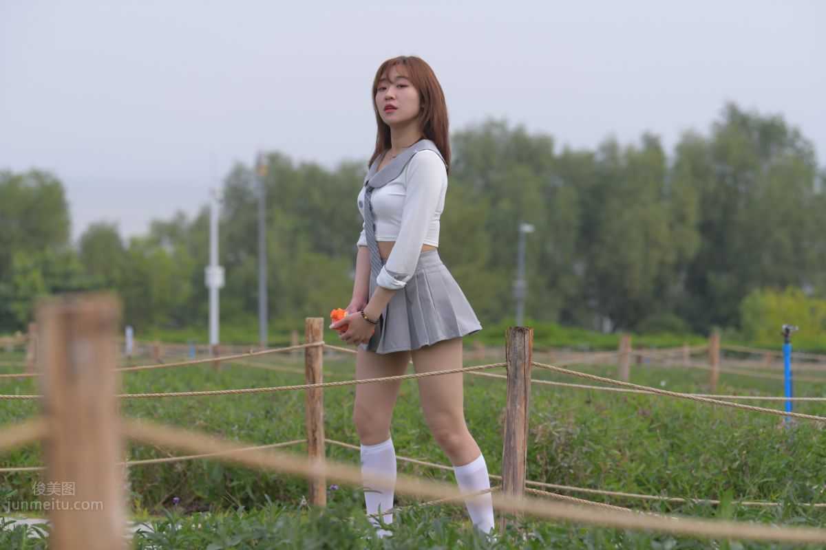 [Mojing Street] 095 Sexy and Moving Beauty in a Small Pleated Skirt photo 132