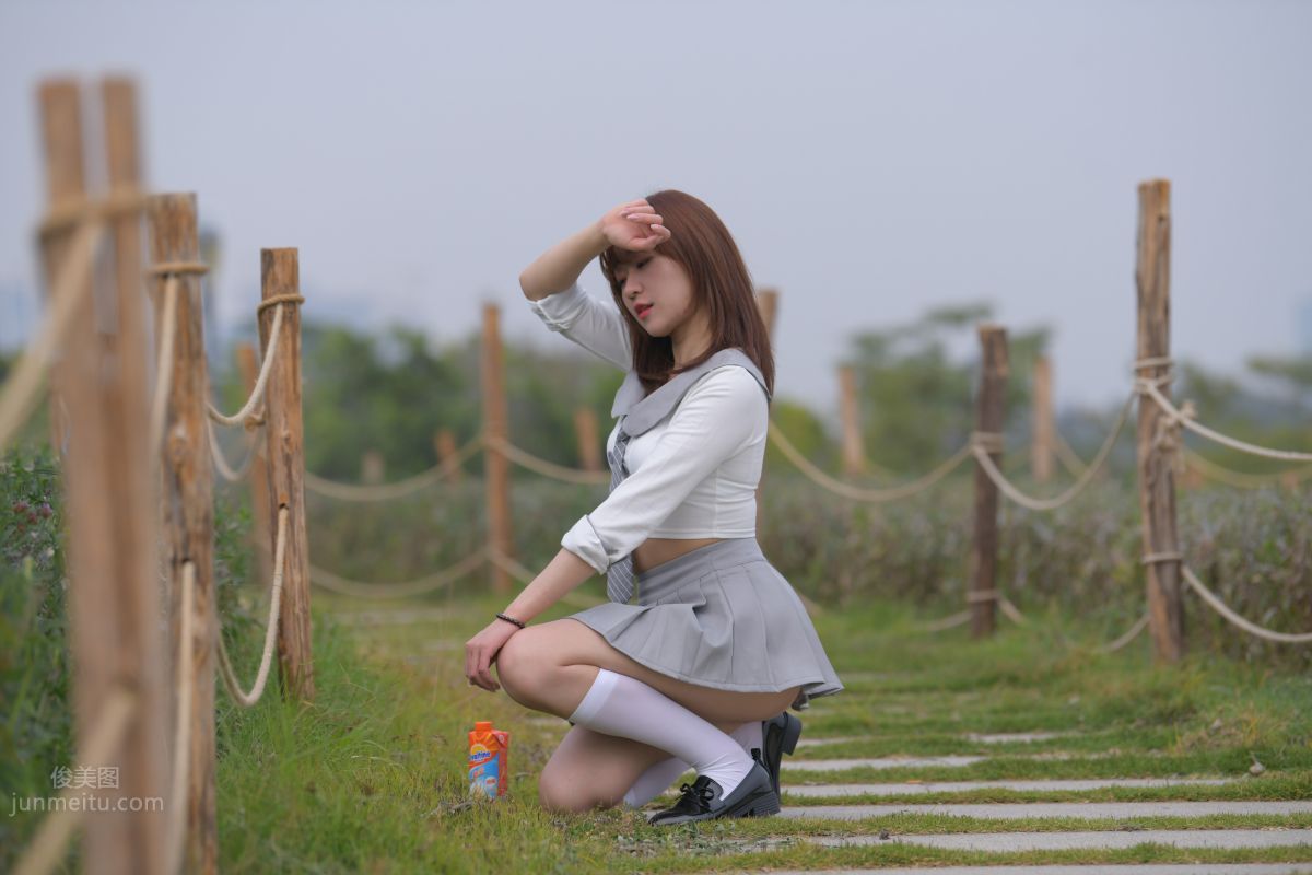 [Mojing Street] 095 Sexy and Moving Beauty in a Small Pleated Skirt photo 161