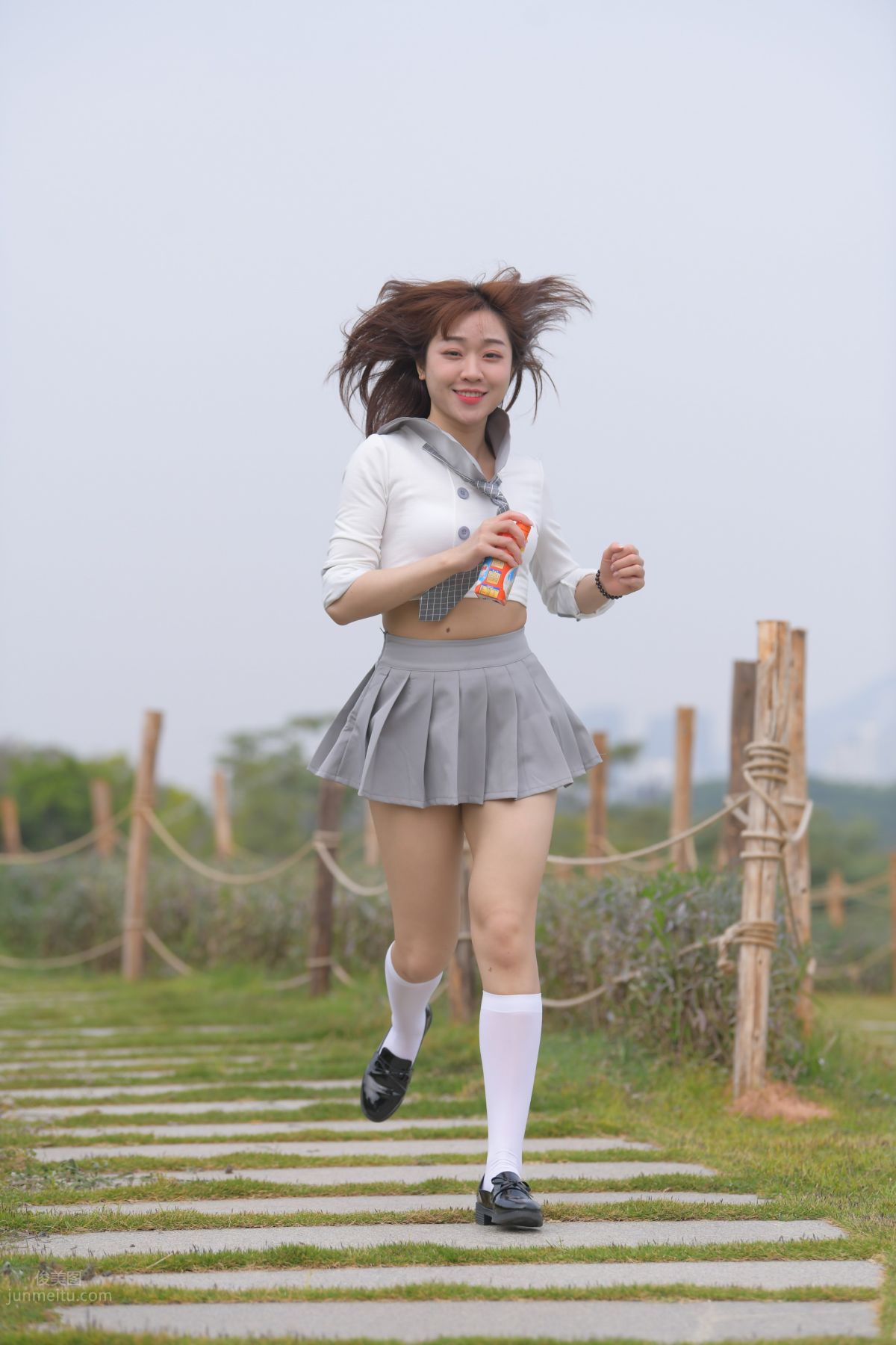 [Mojing Street] 095 Sexy and Moving Beauty in a Small Pleated Skirt photo 177