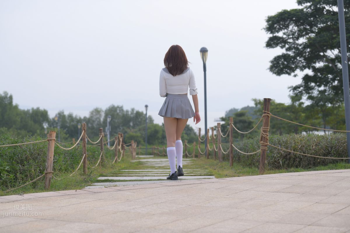 [Mojing Street] 095 Sexy and Moving Beauty in a Small Pleated Skirt photo 212