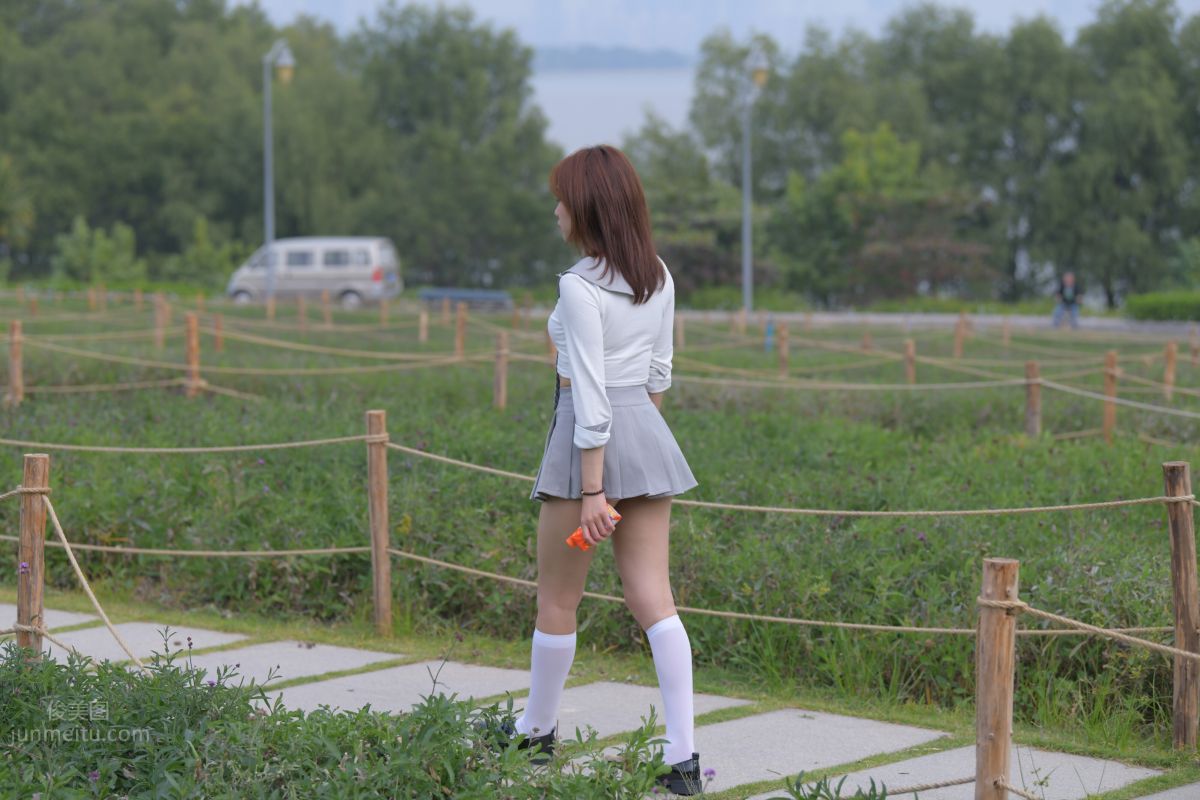 [Mojing Street] 095 Sexy and Moving Beauty in a Small Pleated Skirt photo 239