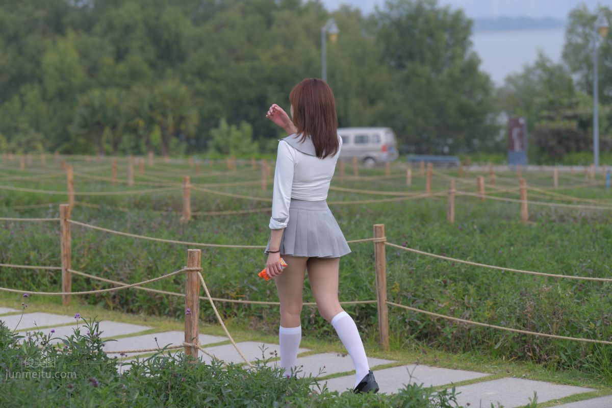 [Mojing Street] 095 Sexy and Moving Beauty in a Small Pleated Skirt photo 243