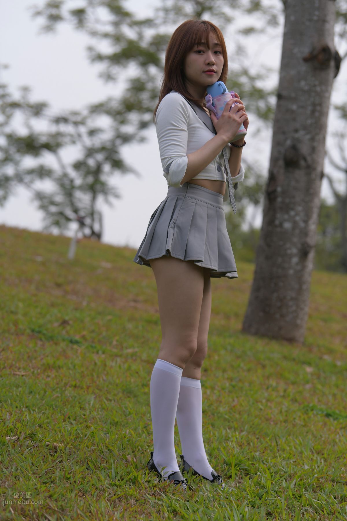 [Mojing Street] 095 Sexy and Moving Beauty in a Small Pleated Skirt photo 261