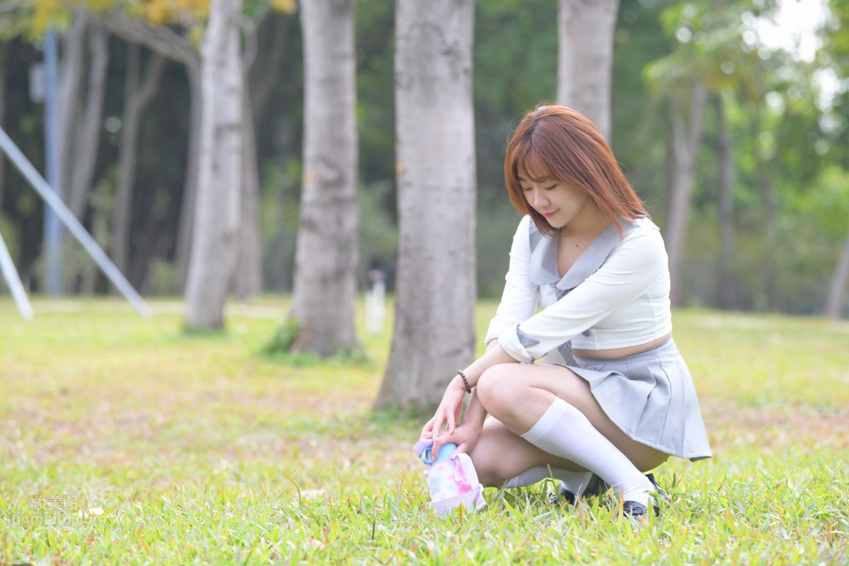 [Mojing Street] 095 Sexy and Moving Beauty in a Small Pleated Skirt photo 294