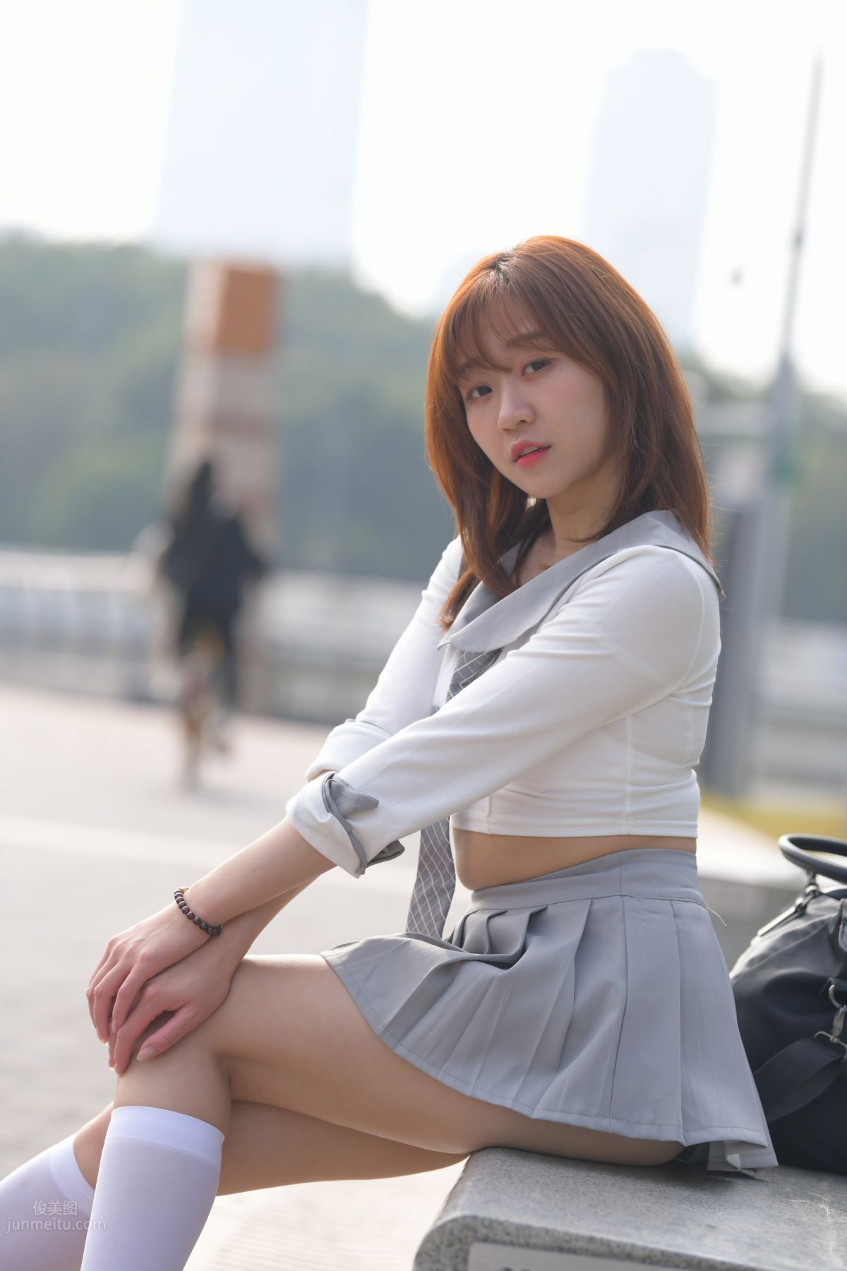 [Mojing Street] 095 Sexy and Moving Beauty in a Small Pleated Skirt photo 344