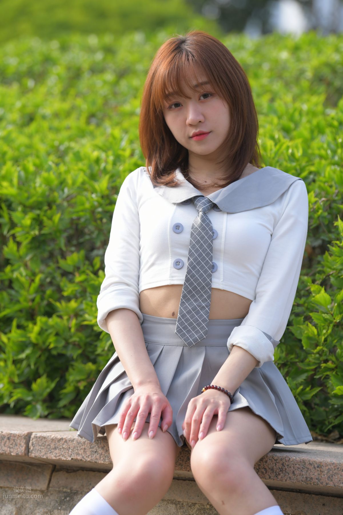 [Mojing Street] 095 Sexy and Moving Beauty in a Small Pleated Skirt photo 365