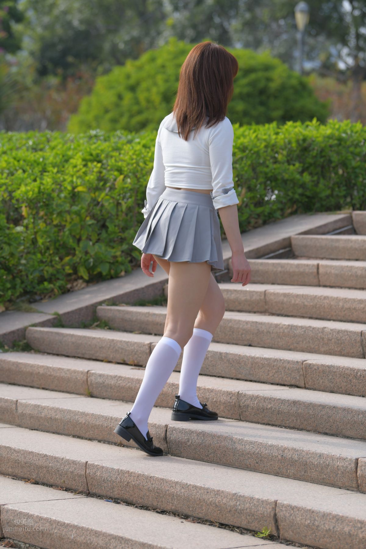 [Mojing Street] 095 Sexy and Moving Beauty in a Small Pleated Skirt photo 368