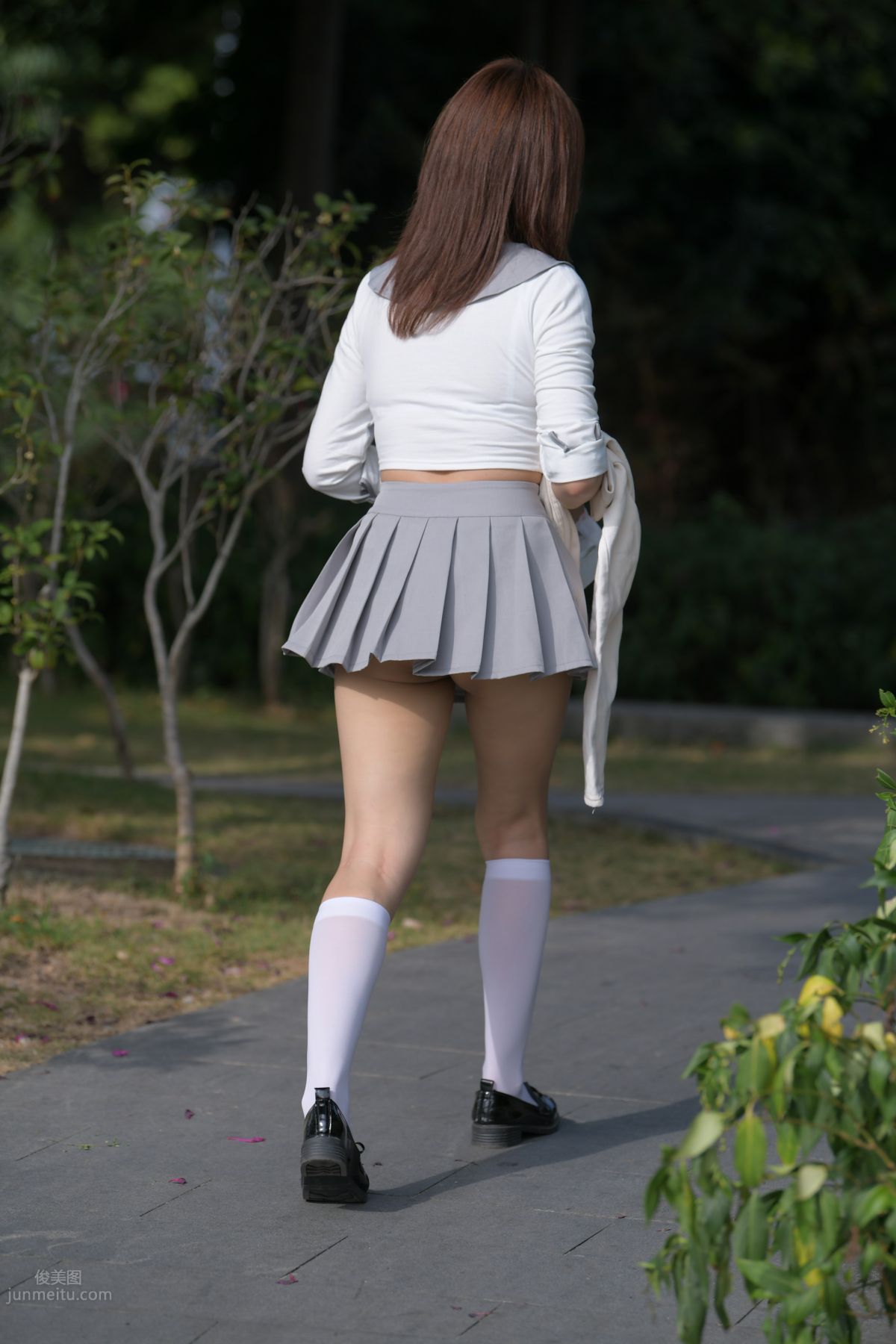 [Mojing Street] 095 Sexy and Moving Beauty in a Small Pleated Skirt photo 388
