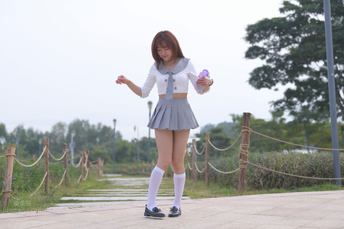 [Mojing Street] 095 Sexy and Moving Beauty in a Small Pleated Skirt photo 408