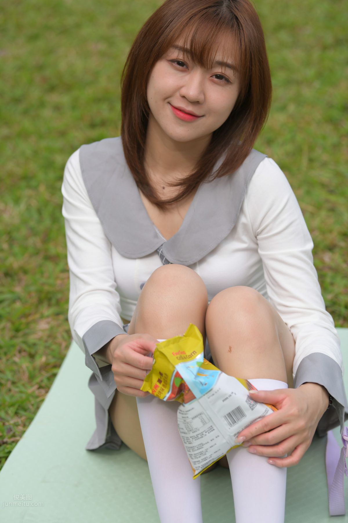 [Mojing Street] 095 Sexy and Moving Beauty in a Small Pleated Skirt photo 447