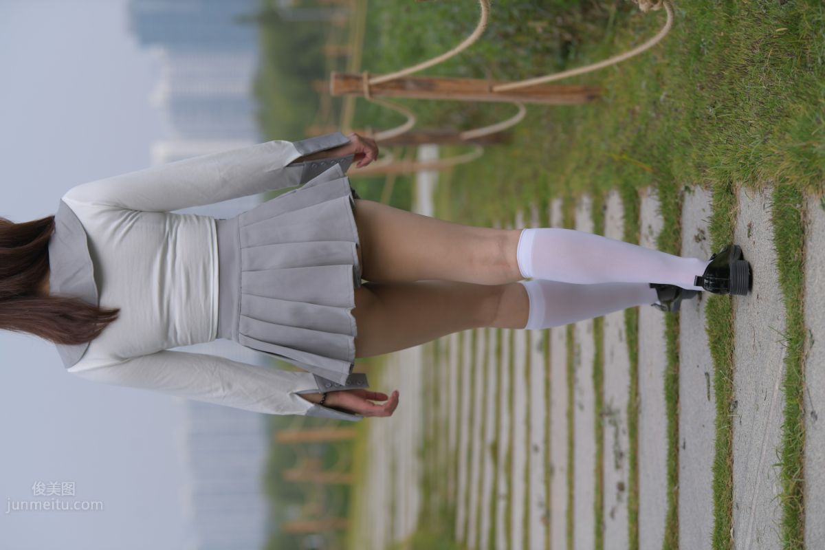 [Mojing Street] 095 Sexy and Moving Beauty in a Small Pleated Skirt photo 459