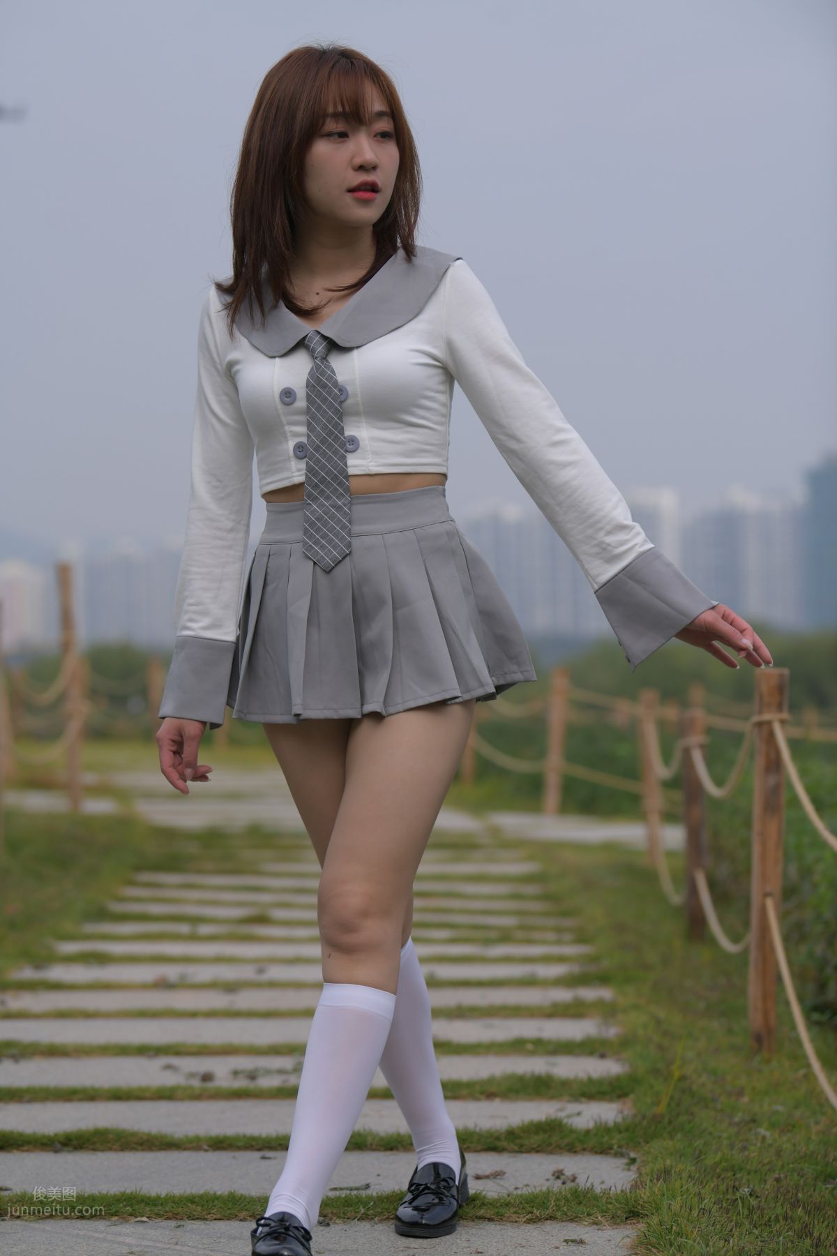 [Mojing Street] 095 Sexy and Moving Beauty in a Small Pleated Skirt photo 507