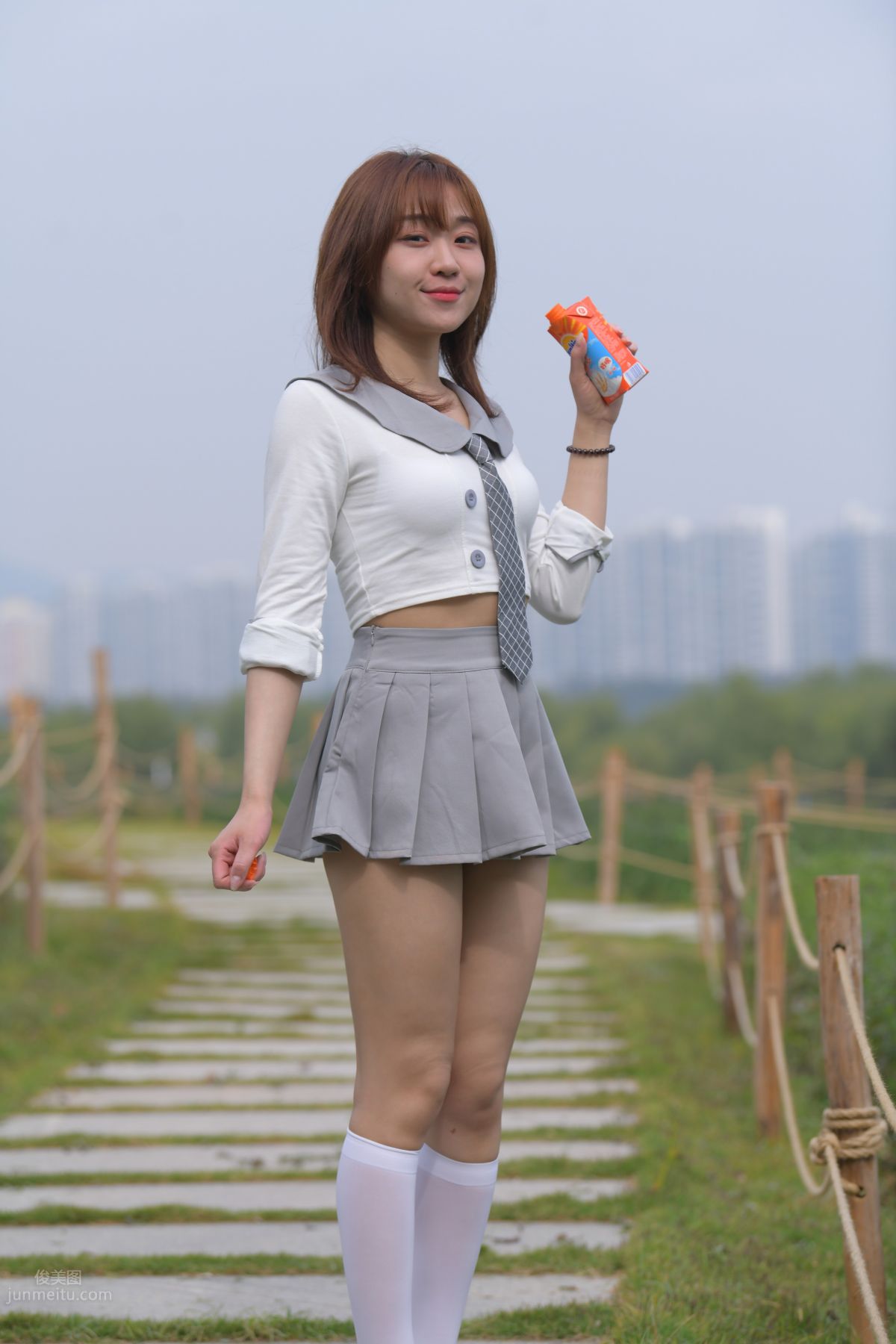 [Mojing Street] 095 Sexy and Moving Beauty in a Small Pleated Skirt photo 534