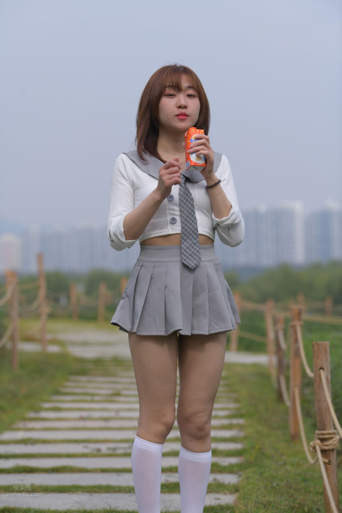 [Mojing Street] 095 Sexy and Moving Beauty in a Small Pleated Skirt photo 536