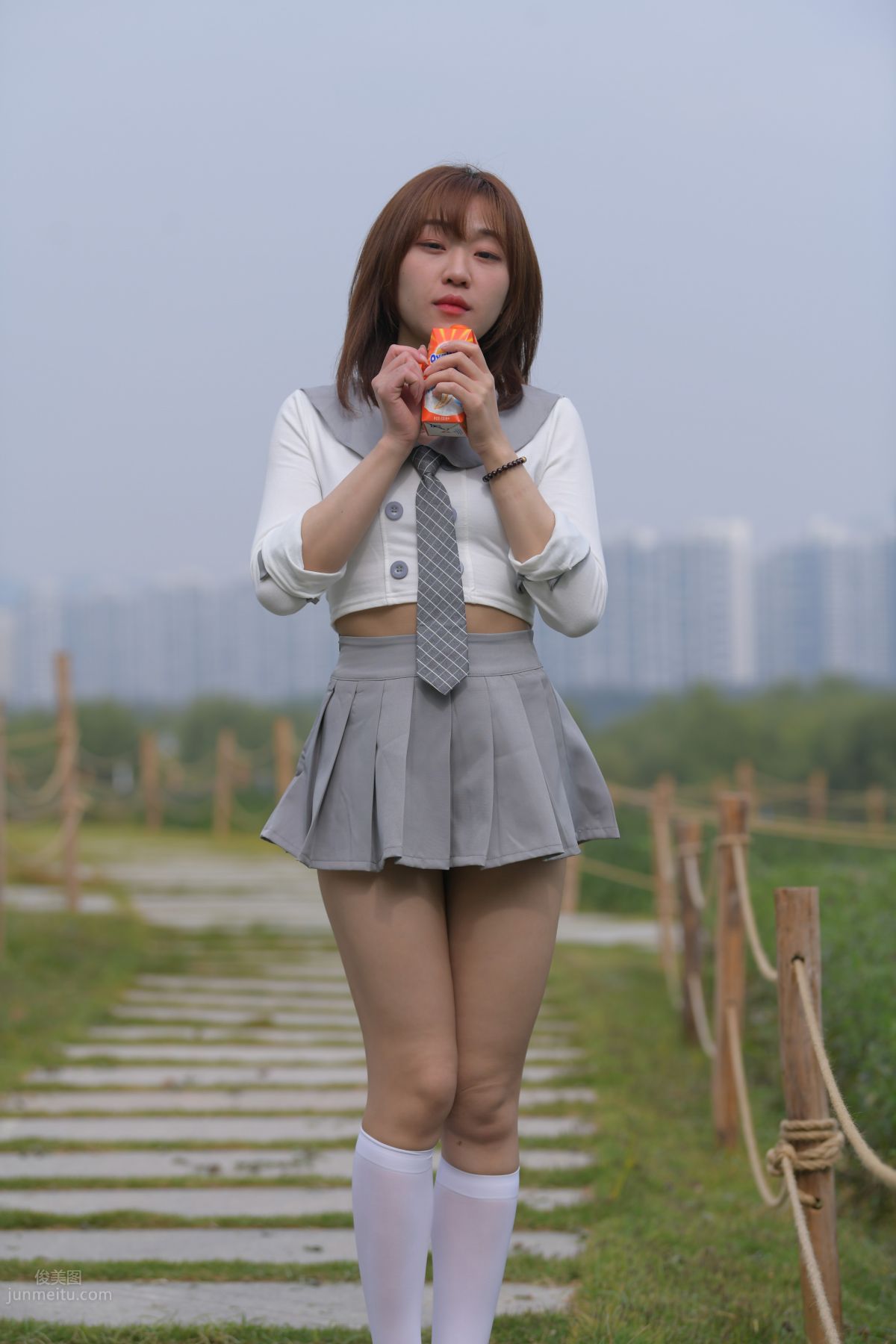 [Mojing Street] 095 Sexy and Moving Beauty in a Small Pleated Skirt photo 537