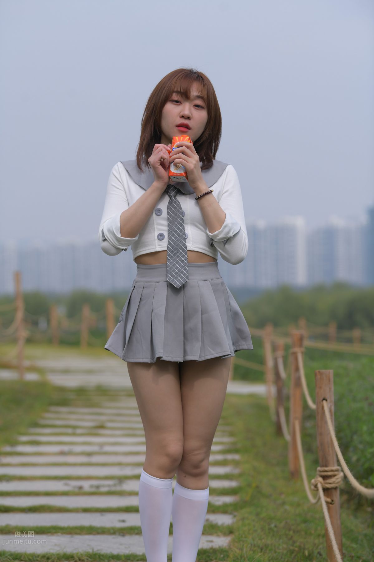 [Mojing Street] 095 Sexy and Moving Beauty in a Small Pleated Skirt photo 538