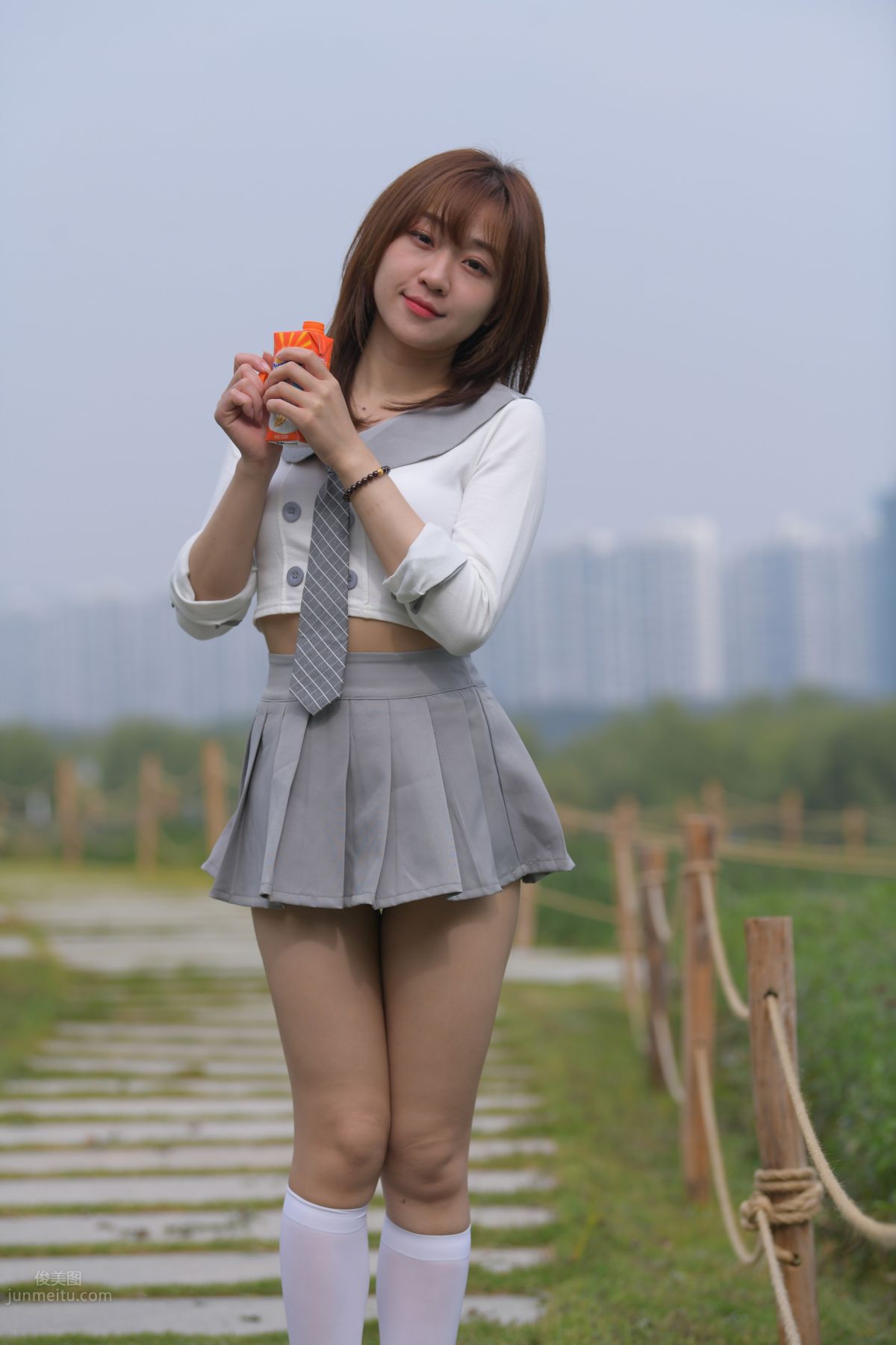 [Mojing Street] 095 Sexy and Moving Beauty in a Small Pleated Skirt photo 542