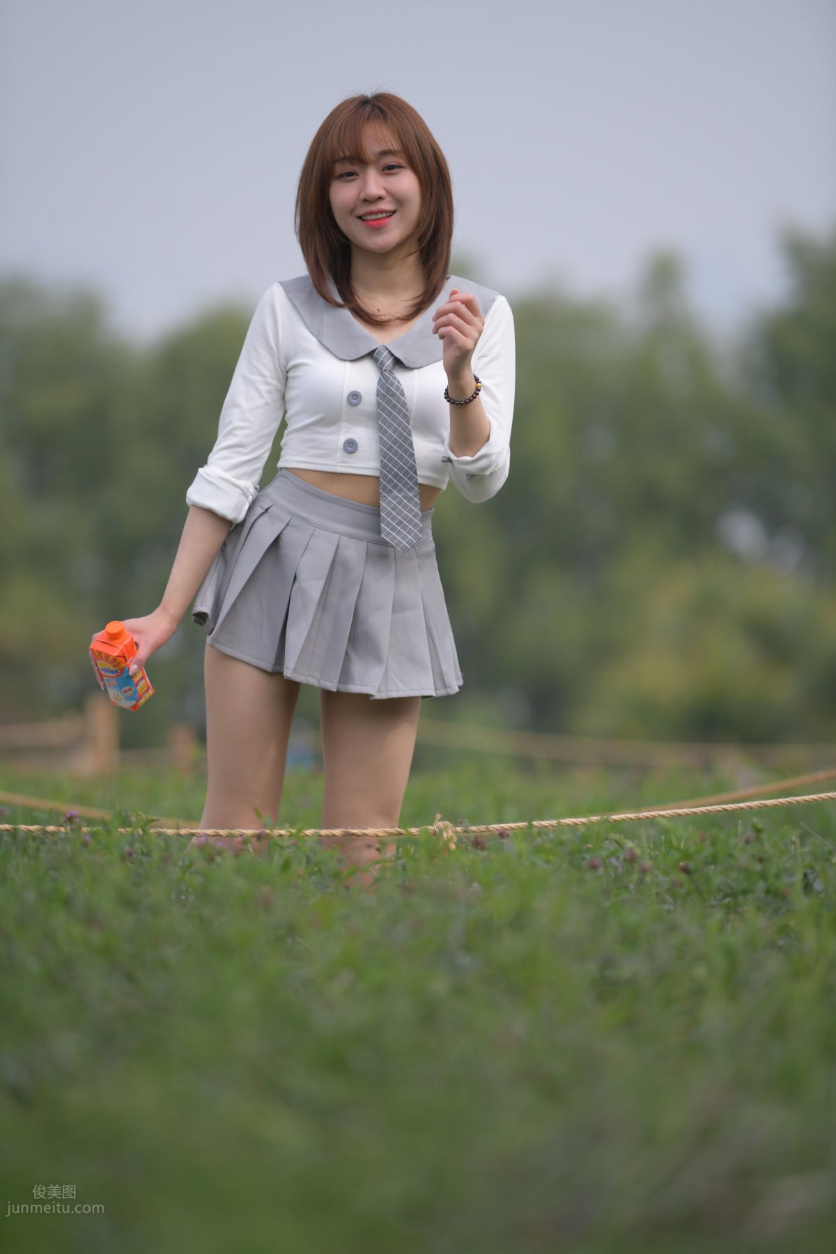 [Mojing Street] 095 Sexy and Moving Beauty in a Small Pleated Skirt photo 597