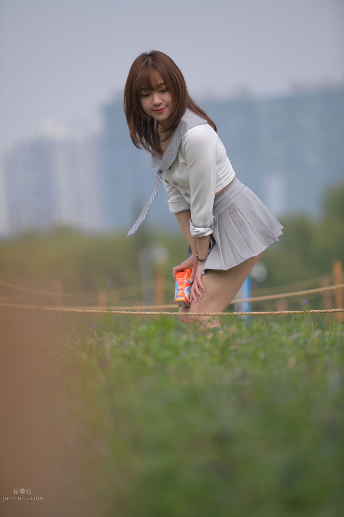 [Mojing Street] 095 Sexy and Moving Beauty in a Small Pleated Skirt photo 612