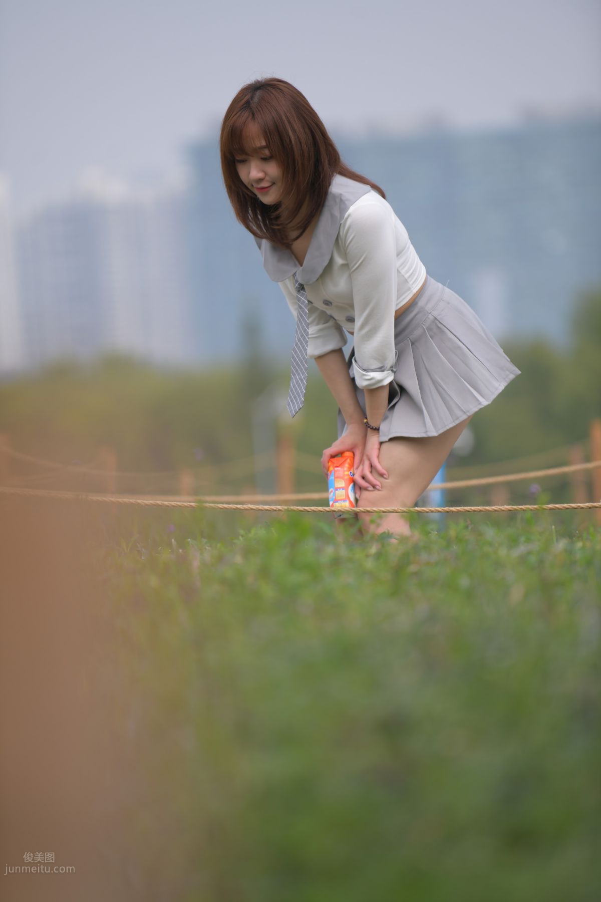 [Mojing Street] 095 Sexy and Moving Beauty in a Small Pleated Skirt photo 615