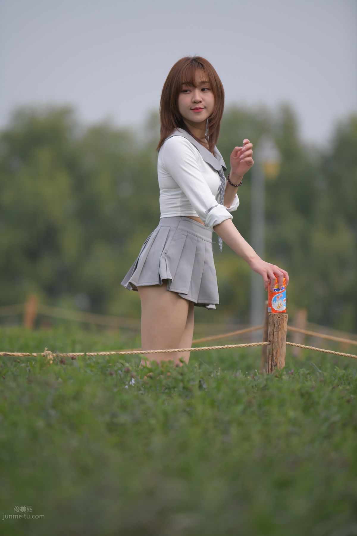 [Mojing Street] 095 Sexy and Moving Beauty in a Small Pleated Skirt photo 646