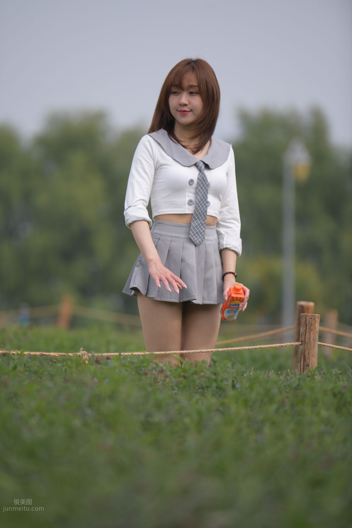 [Mojing Street] 095 Sexy and Moving Beauty in a Small Pleated Skirt photo 648