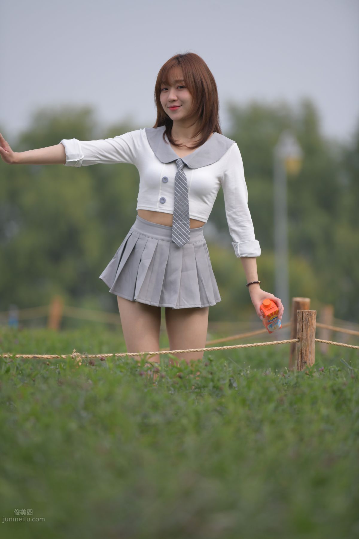 [Mojing Street] 095 Sexy and Moving Beauty in a Small Pleated Skirt photo 652