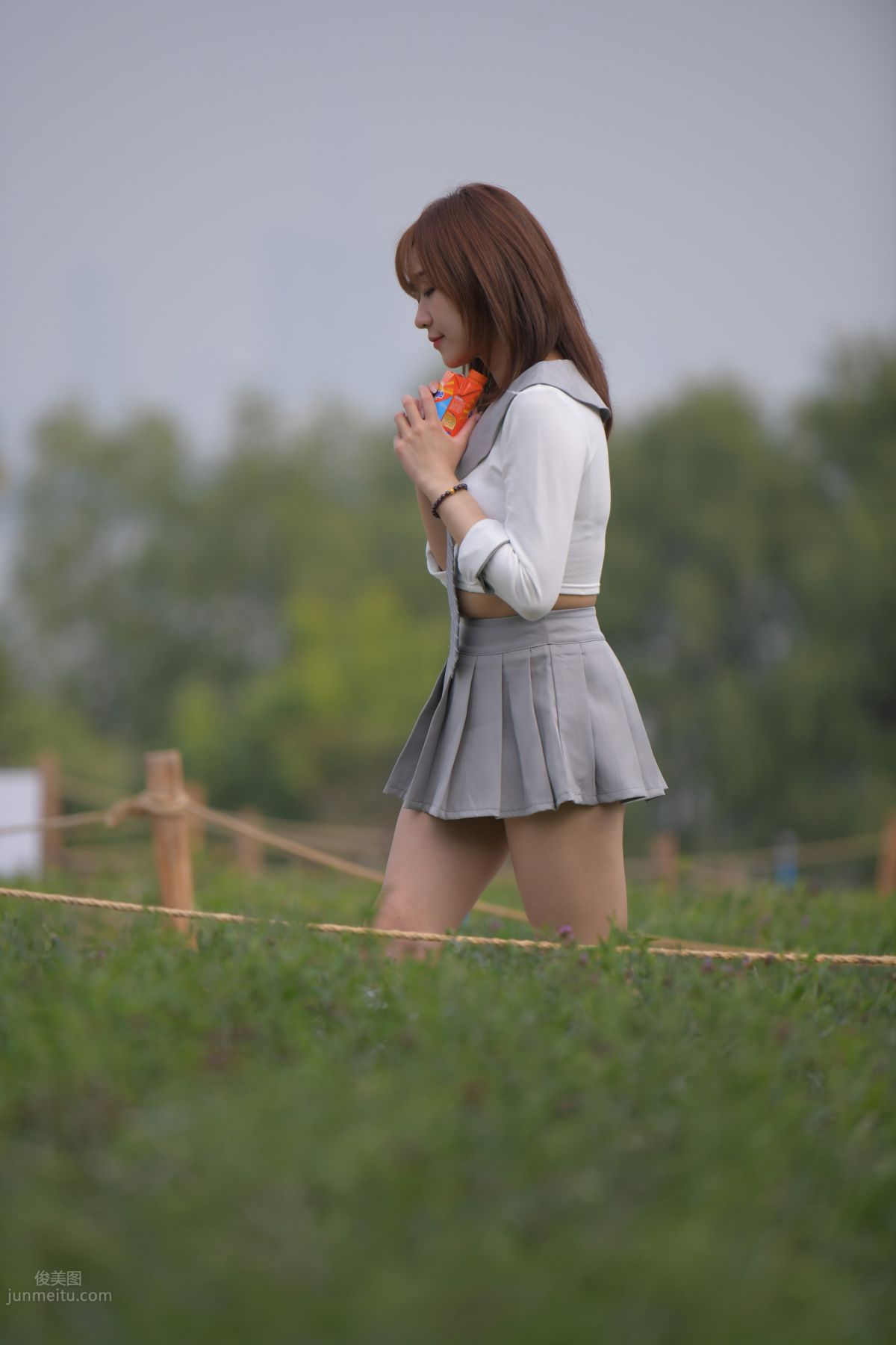 [Mojing Street] 095 Sexy and Moving Beauty in a Small Pleated Skirt photo 667